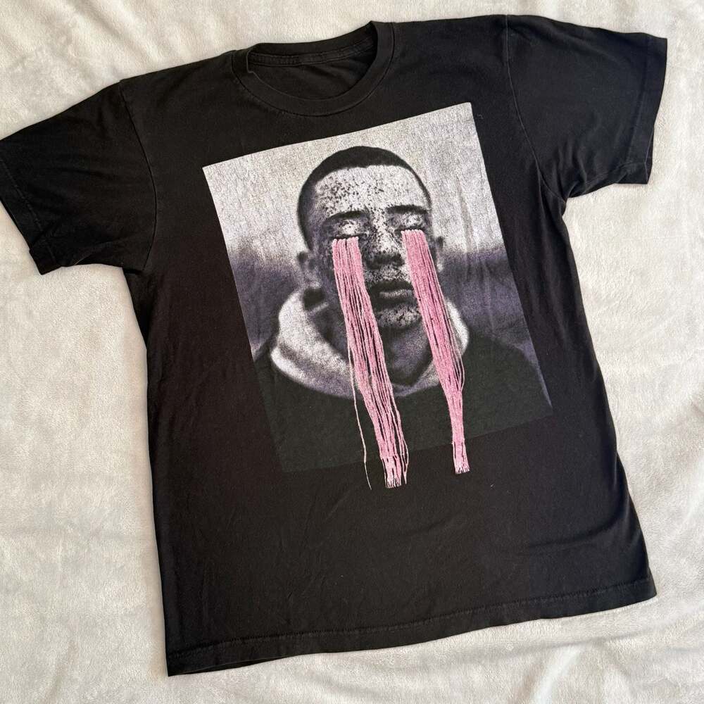 Fall Out Boy T-Shirt Black with Pink Fringe Tears Design Size M